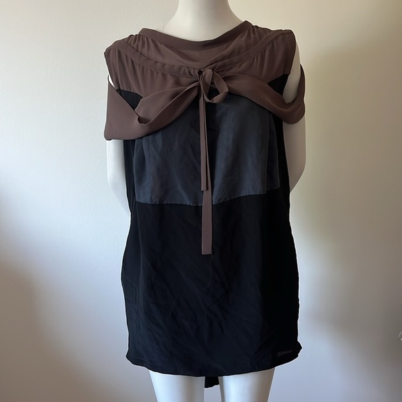 Garza Lobos Dresses & Skirts - Garza Lobos Color Block Silk Runway Dress Size 36